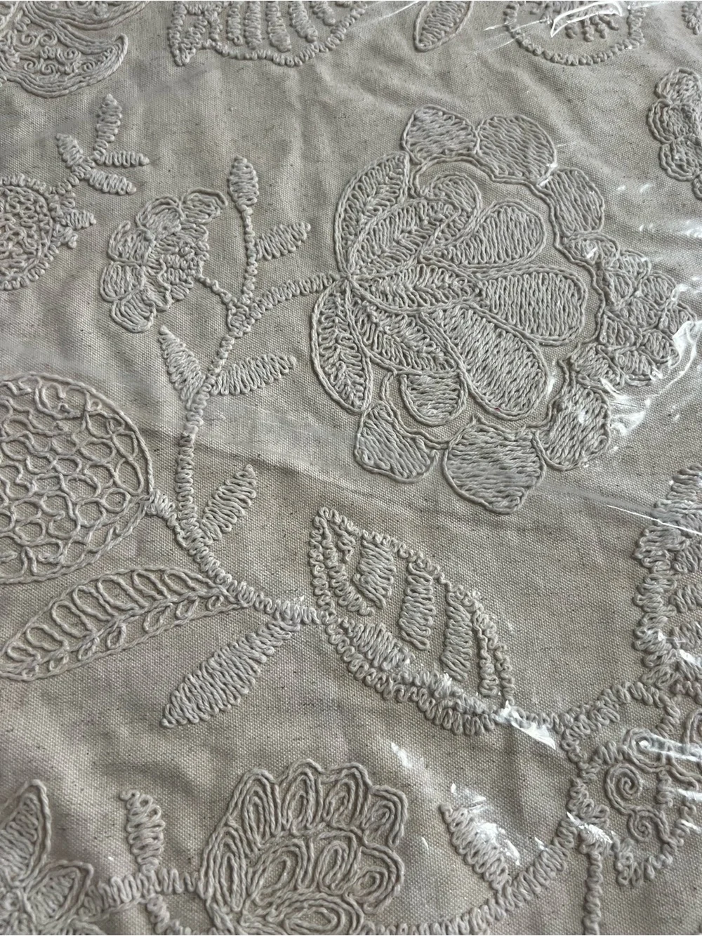 Beige pillow case 20”x21”
